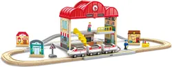 Hape E3877 סט תחנת רכבת מעץ ניידת